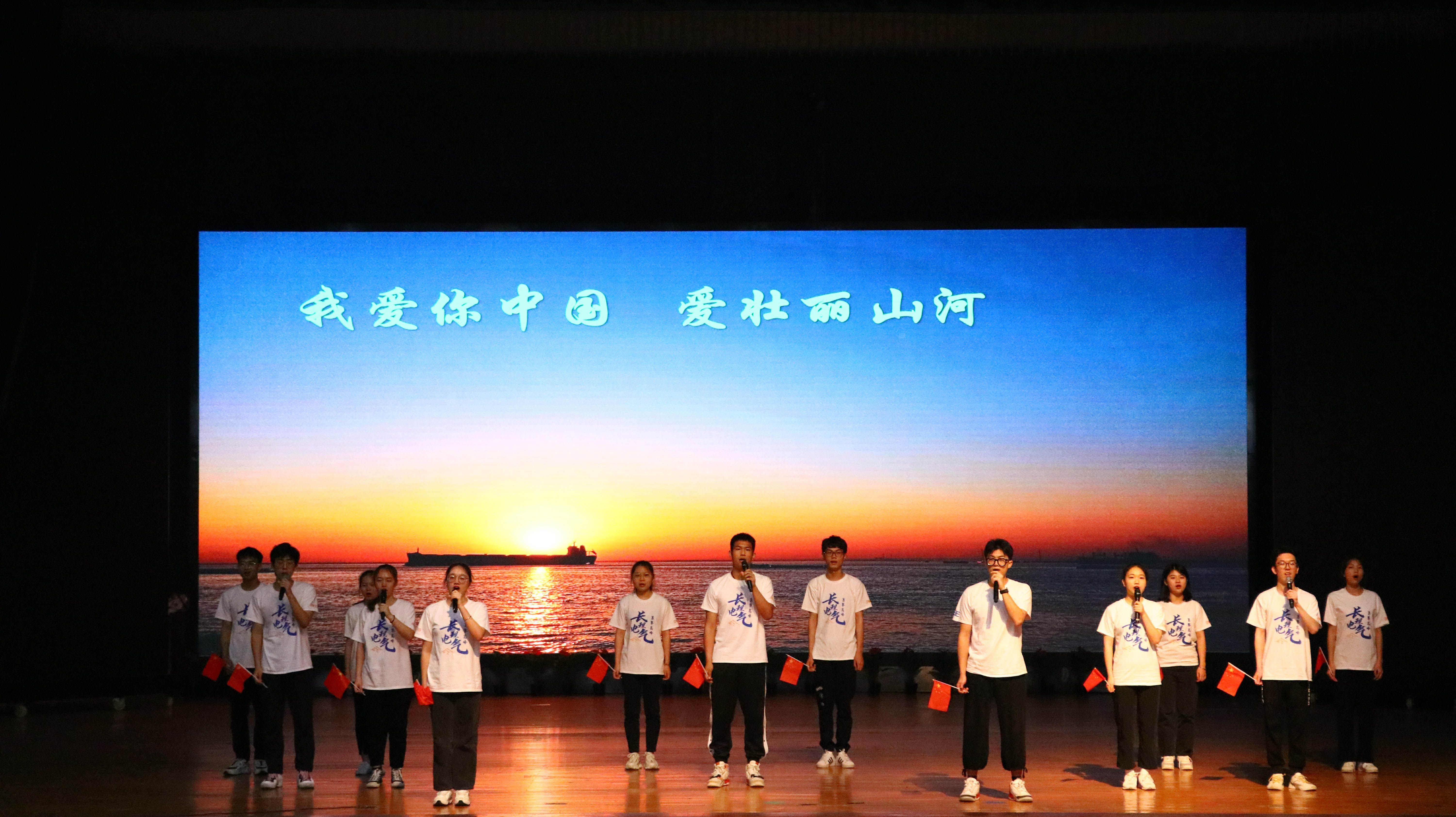 16電光火時(shí)合唱.jpg